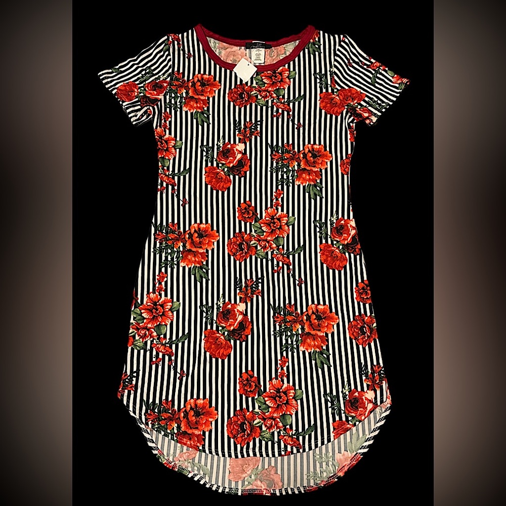 Dynamite Floral dress